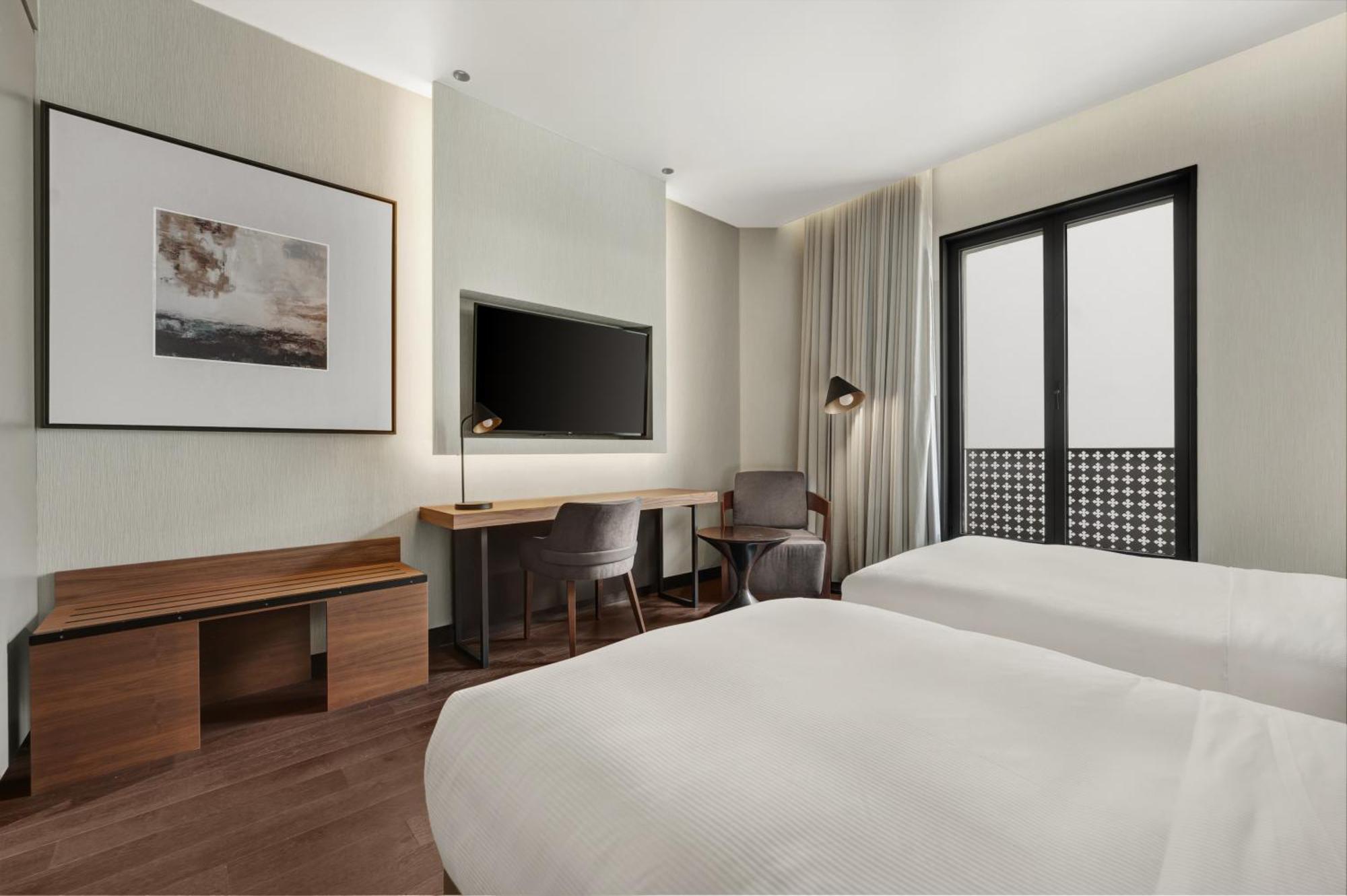 מלון וילה נובה דה גאיה Hilton Porto Gaia מראה חיצוני תמונה A room at the hotel